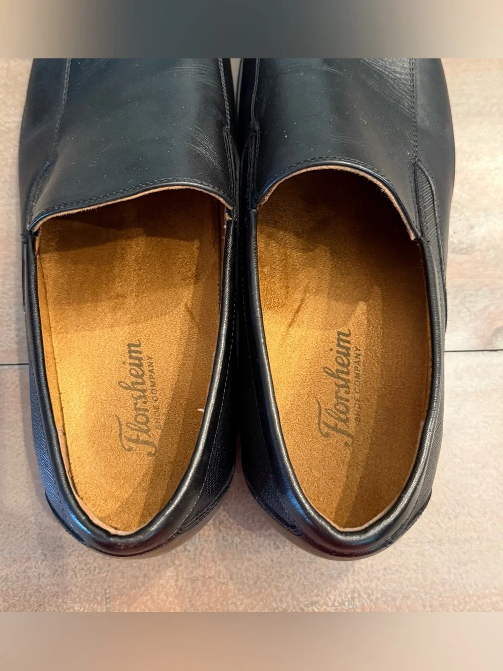 Florsheim Men's Postino Moc Toe Venetian Leather Black Slip OnSize 11 EUC